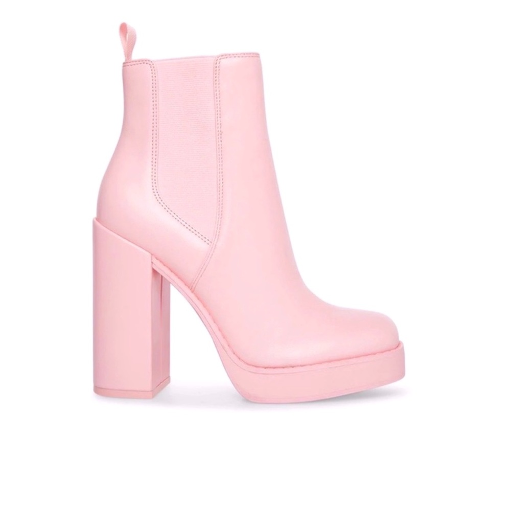 Steve Madden pink boots